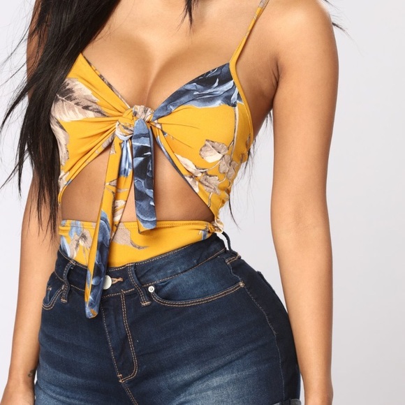 Fashion Nova Tops - Fashion Nova Floral Bodysuit